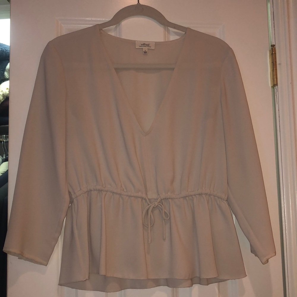 Aritzia Wilfred blouse. Off white. Size small. Worn once